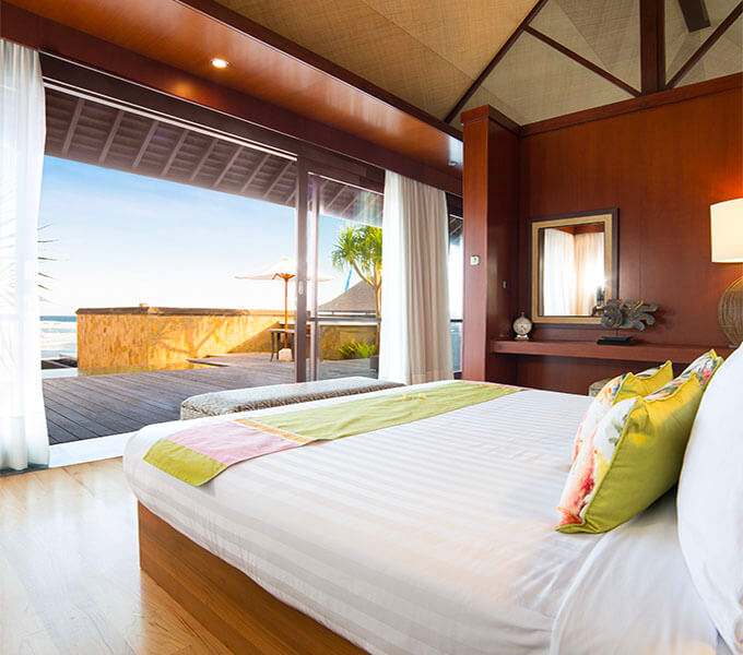 Villa Bayu Gita Beachfront - Master suite one